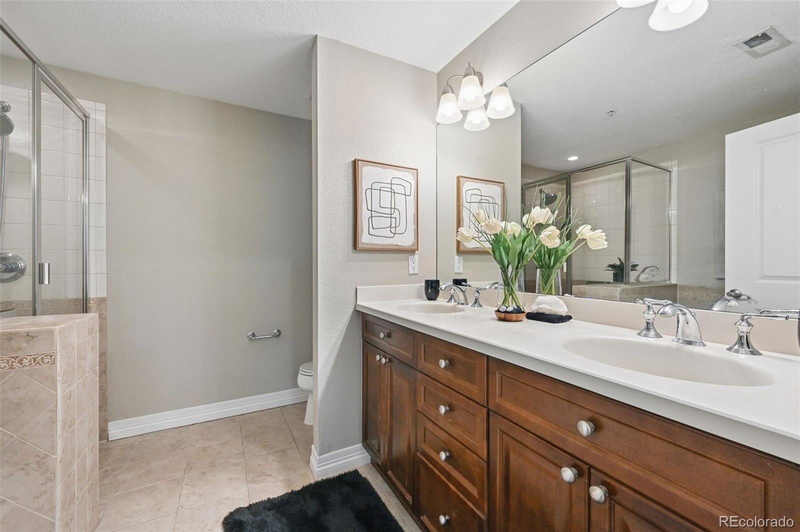 MLS Image #18 for 1654  fillmore street,denver, Colorado