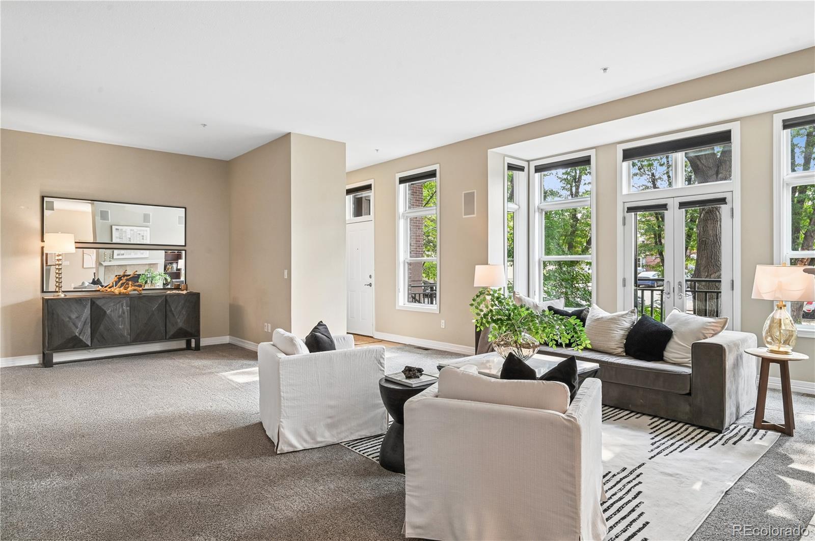 MLS Image #5 for 1654  fillmore street,denver, Colorado