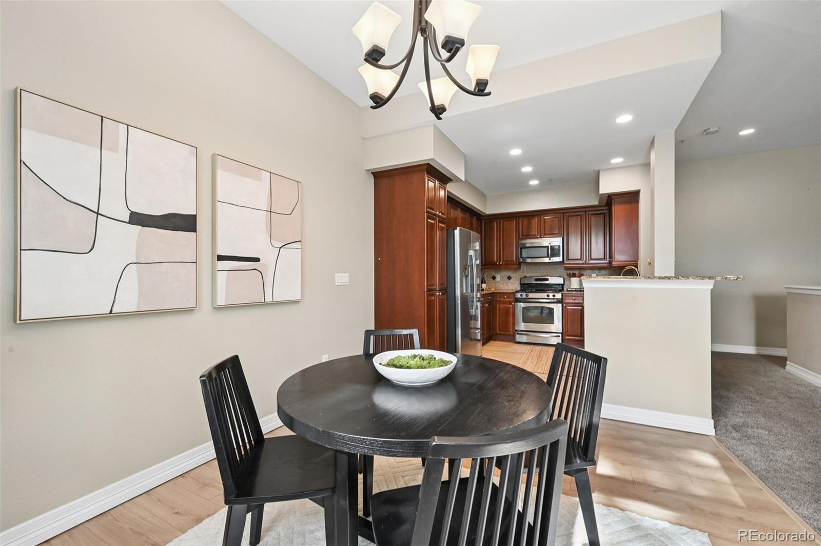 MLS Image #8 for 1654  fillmore street,denver, Colorado