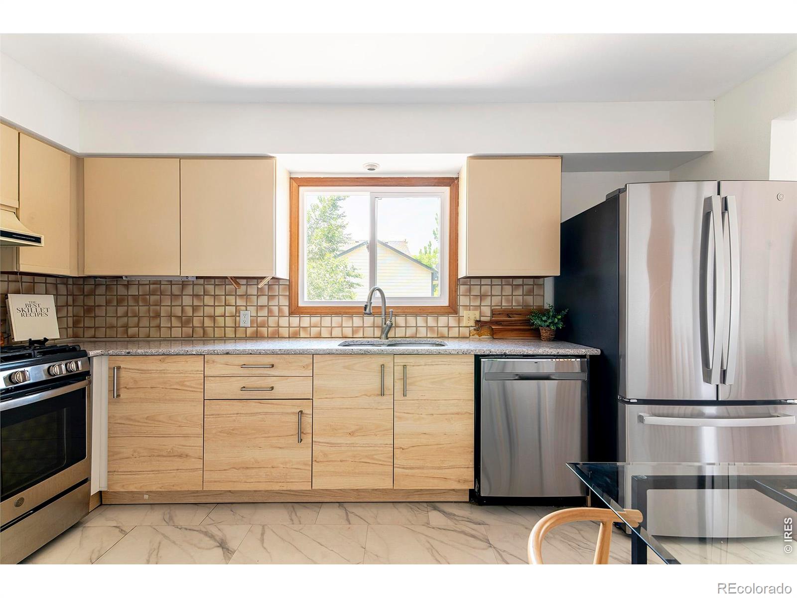 MLS Image #10 for 1901  red cloud road,longmont, Colorado