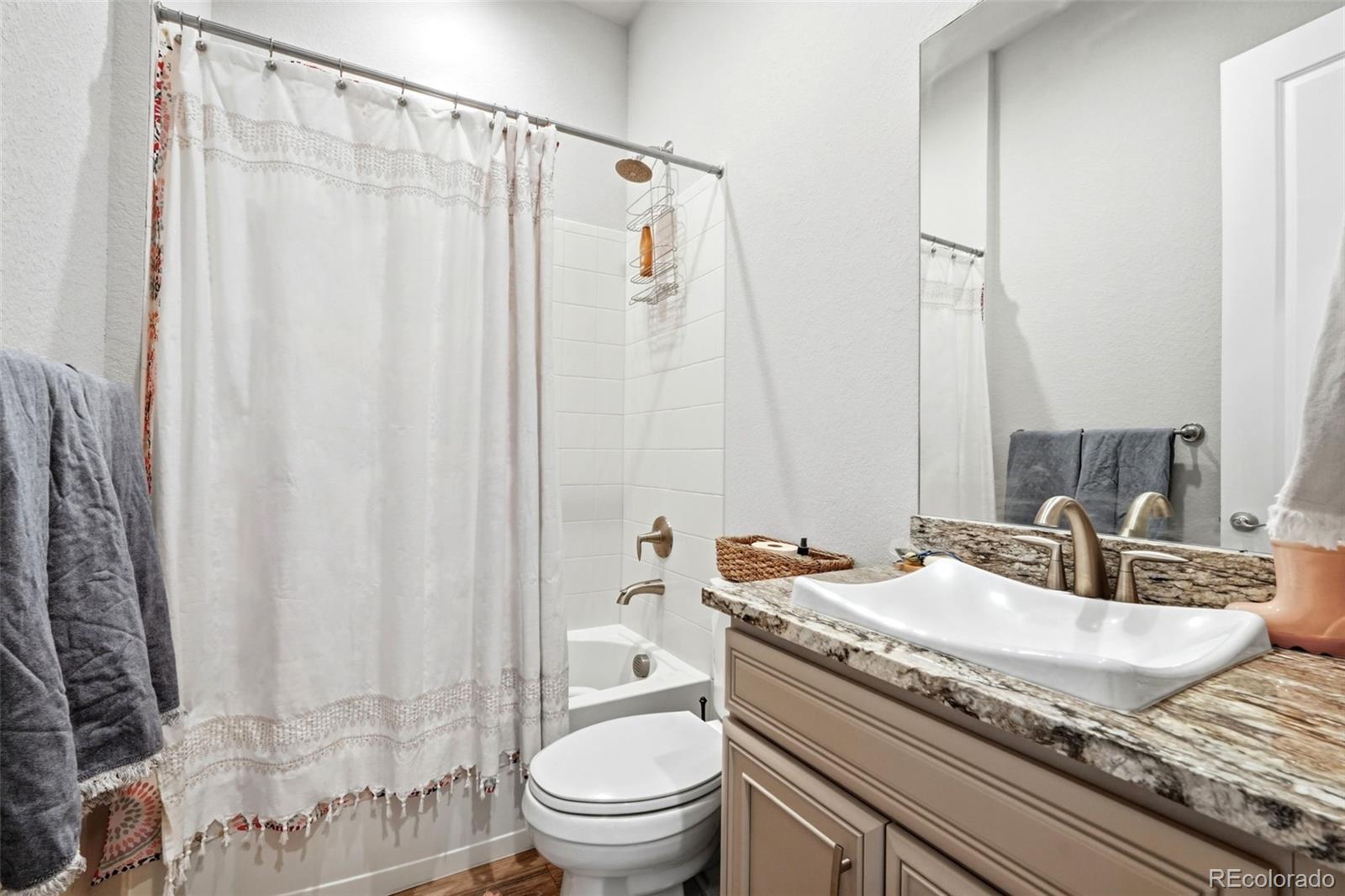 MLS Image #4 for 214  simmental loop,castle rock, Colorado