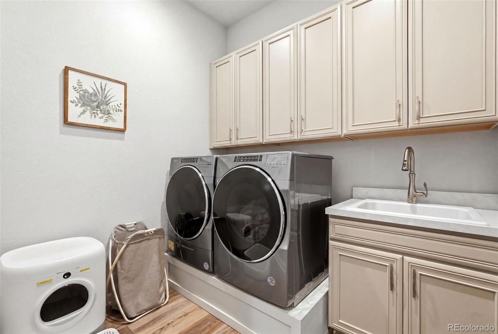 MLS Image #8 for 214  simmental loop,castle rock, Colorado