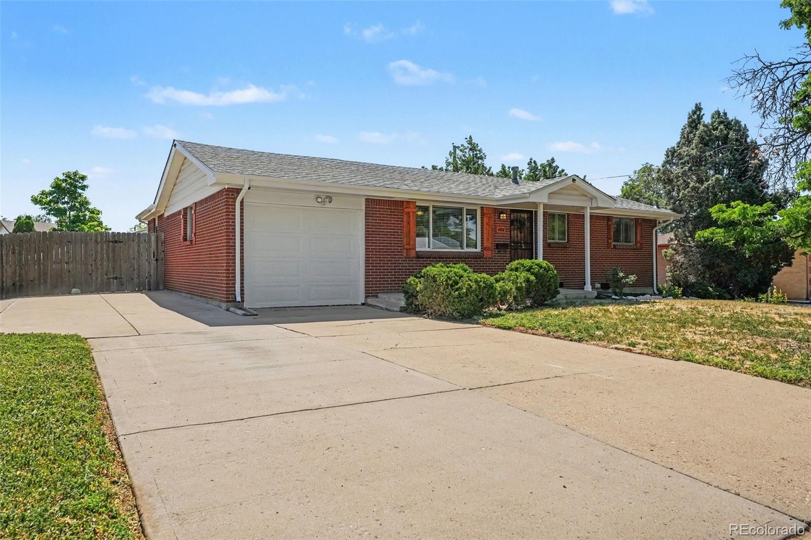 MLS Image #2 for 400  leo lane,denver, Colorado