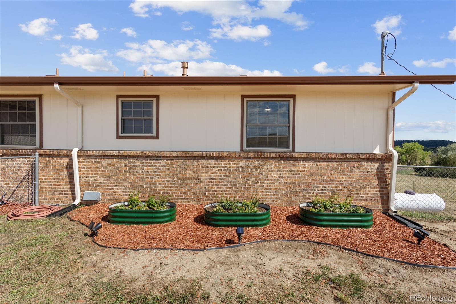 MLS Image #2 for 1045  castlewood drive,franktown, Colorado