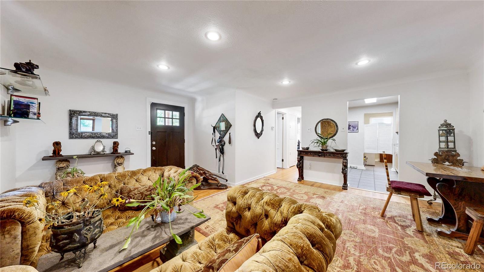 MLS Image #3 for 1080  krameria street,denver, Colorado