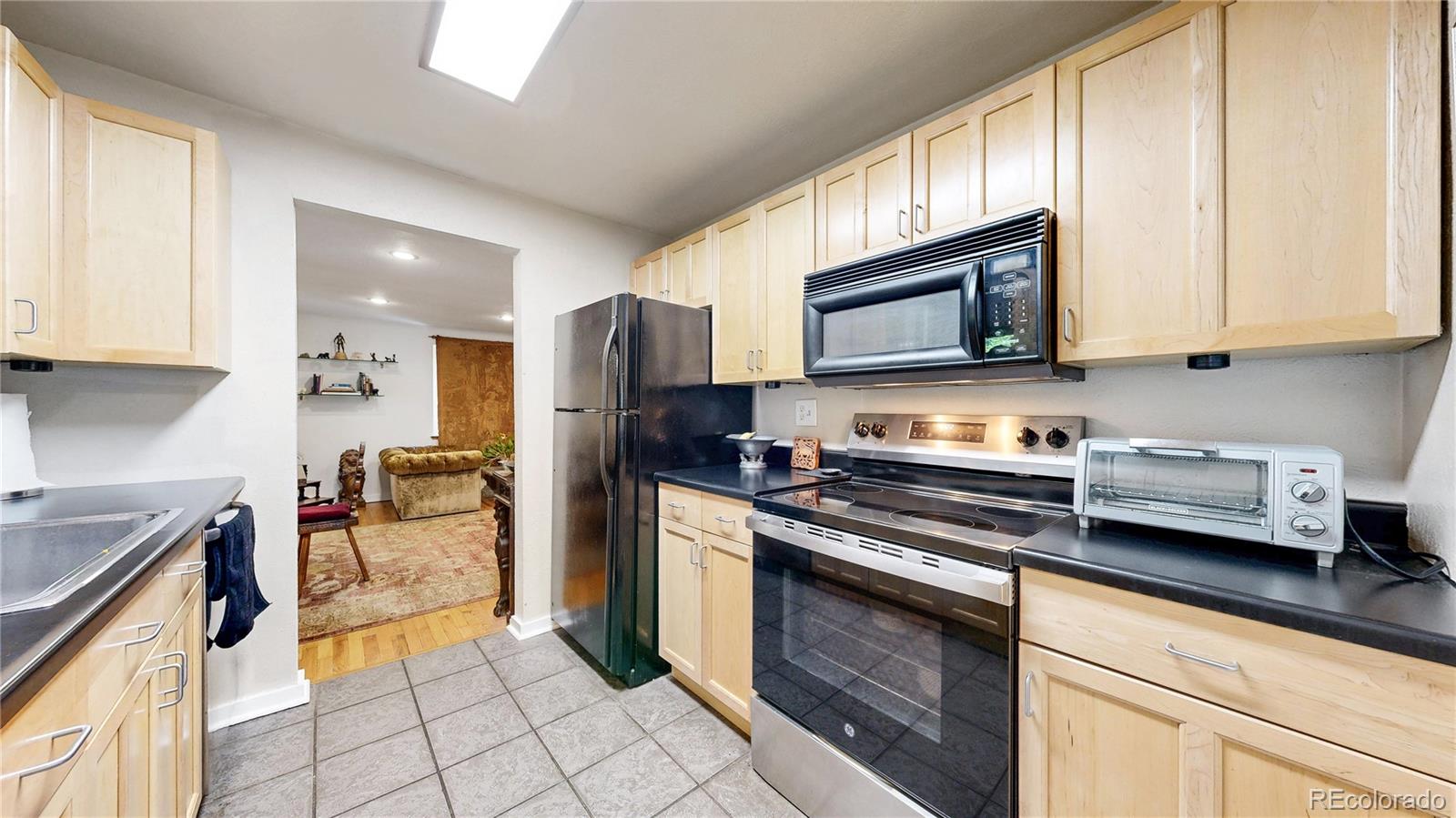 MLS Image #8 for 1080  krameria street,denver, Colorado