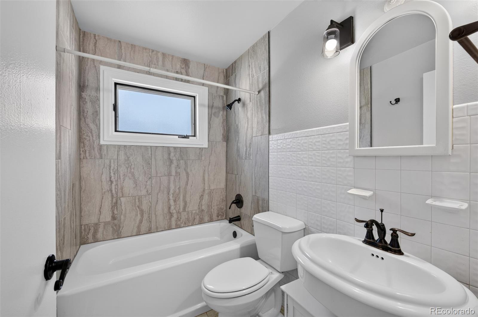 MLS Image #16 for 4119  palmer park boulevard,colorado springs, Colorado