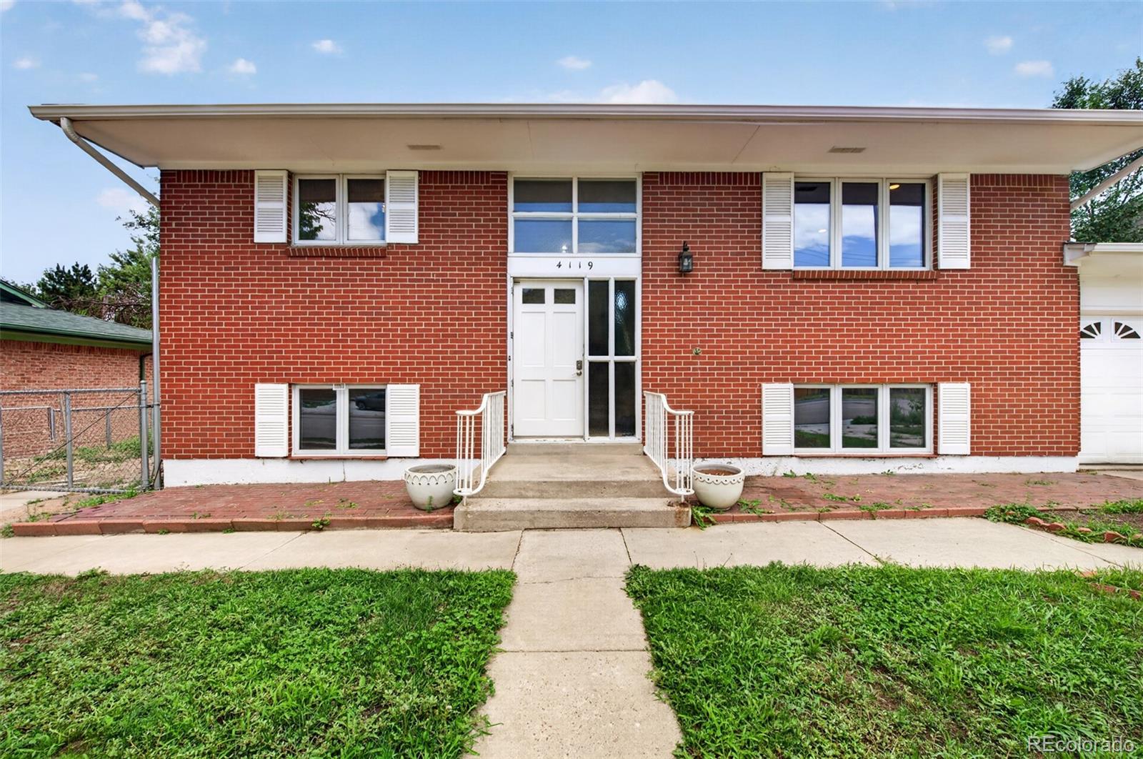 MLS Image #2 for 4119  palmer park boulevard,colorado springs, Colorado