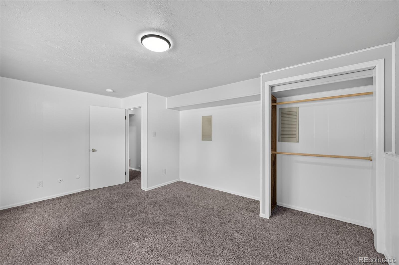 MLS Image #23 for 4119  palmer park boulevard,colorado springs, Colorado