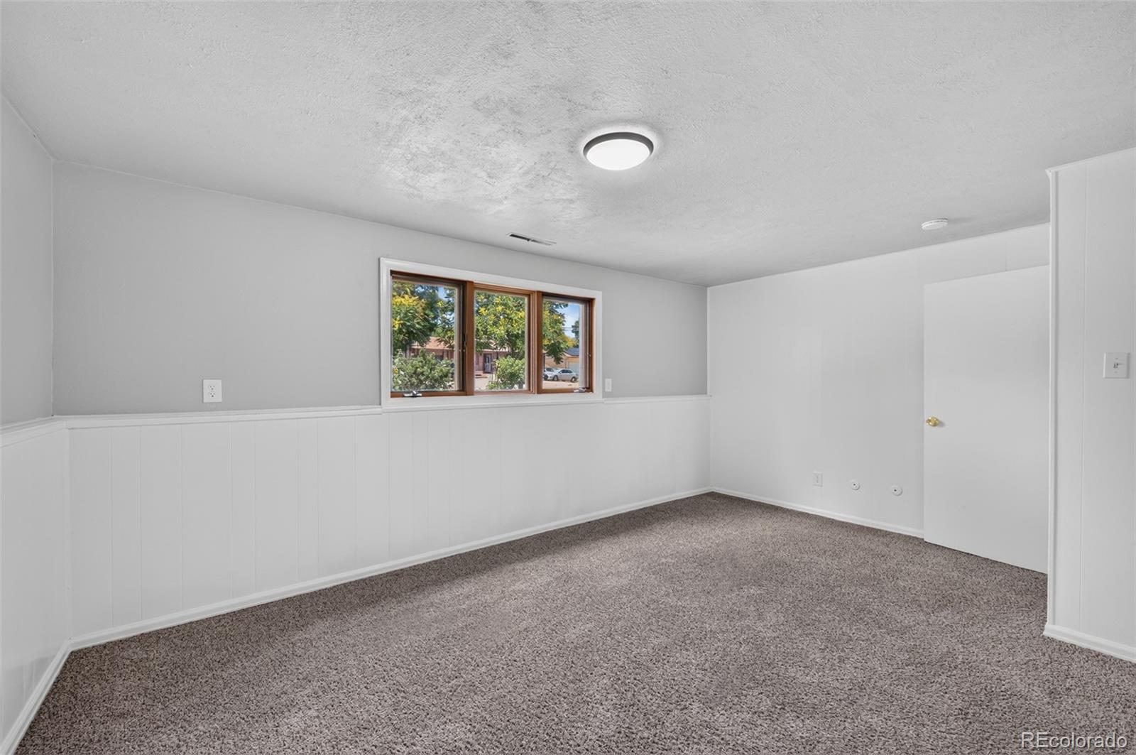MLS Image #24 for 4119  palmer park boulevard,colorado springs, Colorado