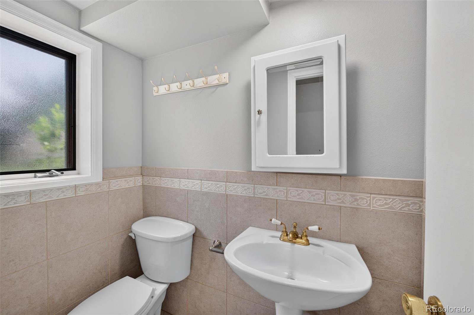 MLS Image #25 for 4119  palmer park boulevard,colorado springs, Colorado