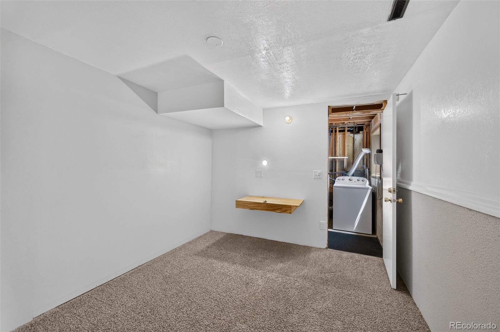 MLS Image #32 for 4119  palmer park boulevard,colorado springs, Colorado