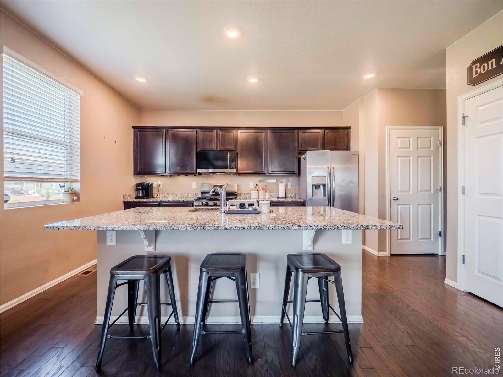 MLS Image #10 for 914  charlton drive,windsor, Colorado