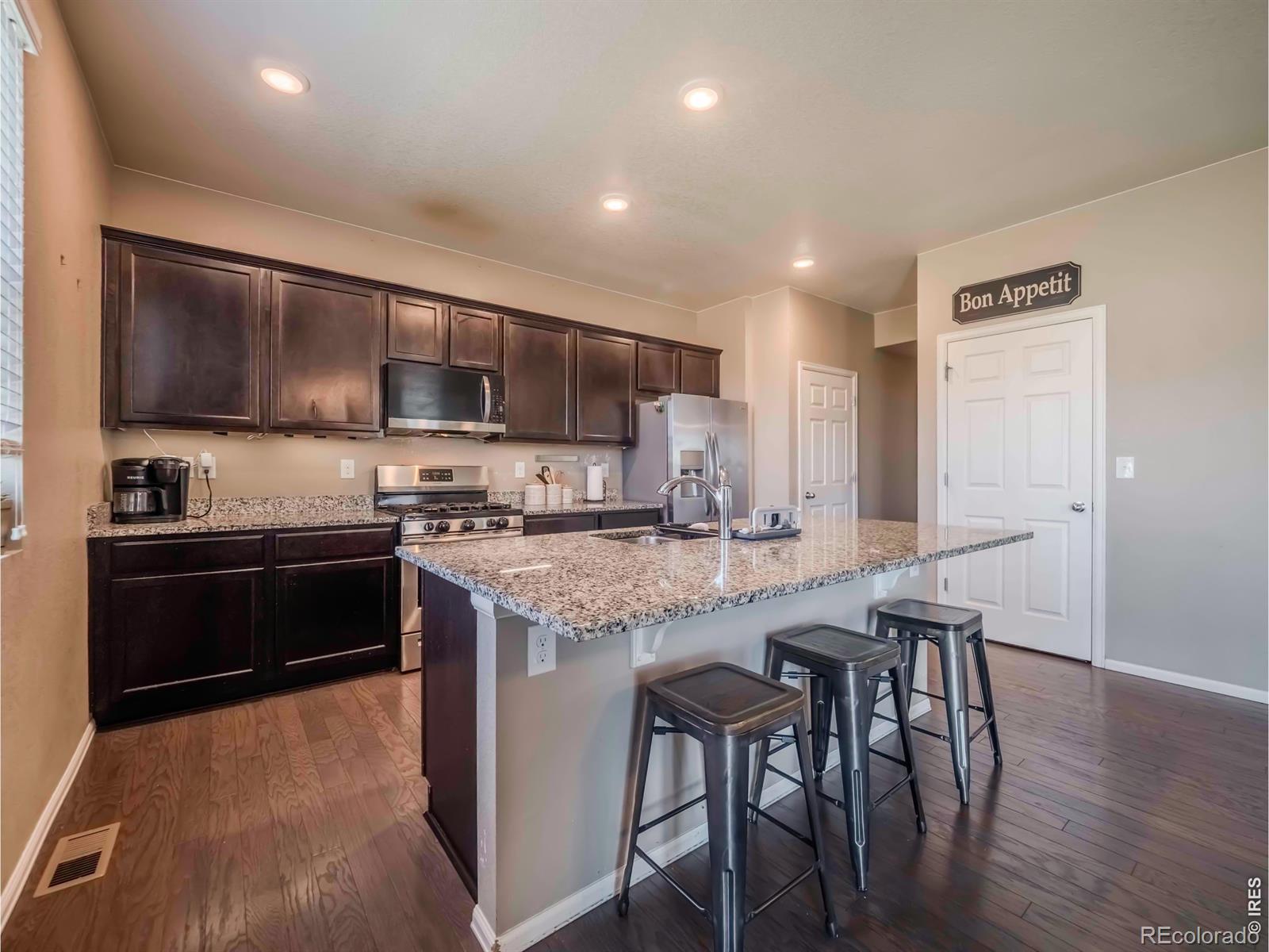 MLS Image #13 for 914  charlton drive,windsor, Colorado
