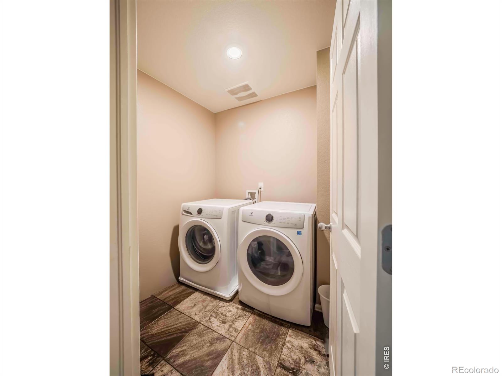 MLS Image #29 for 914  charlton drive,windsor, Colorado