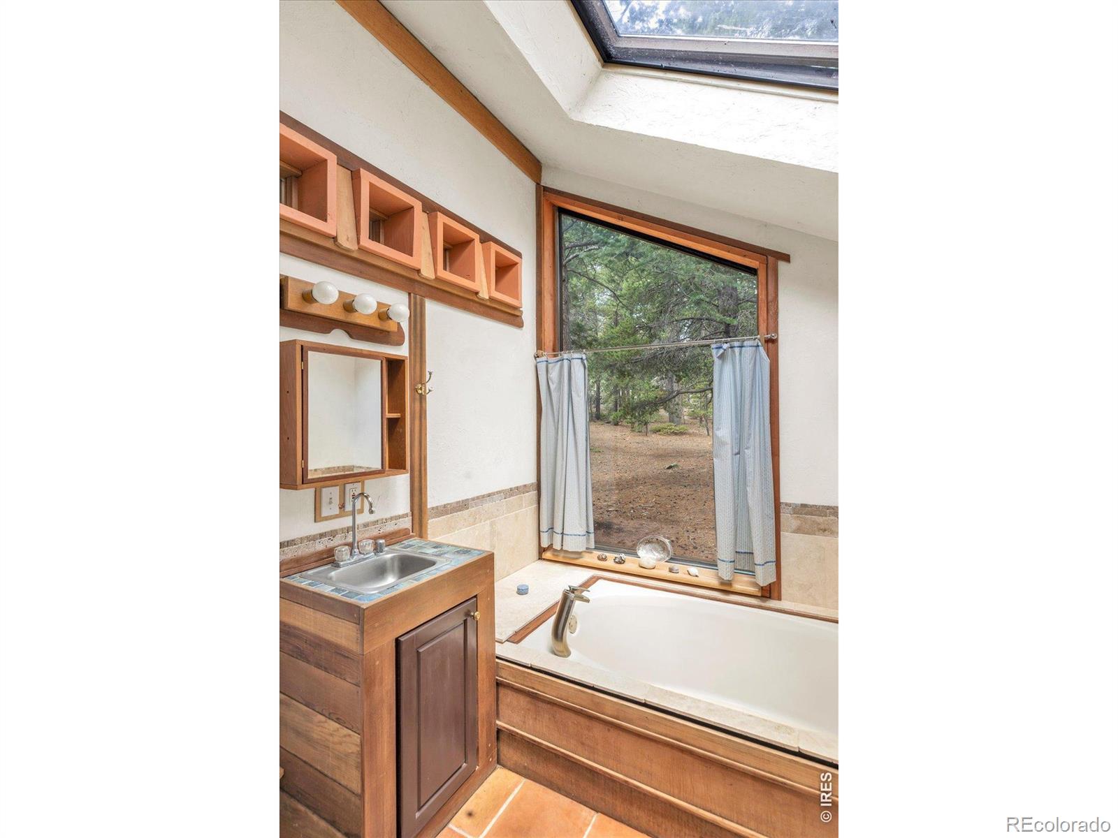MLS Image #13 for 909  county road 120j ,nederland, Colorado