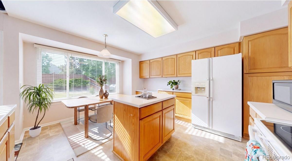 MLS Image #3 for 820  redwood court,littleton, Colorado