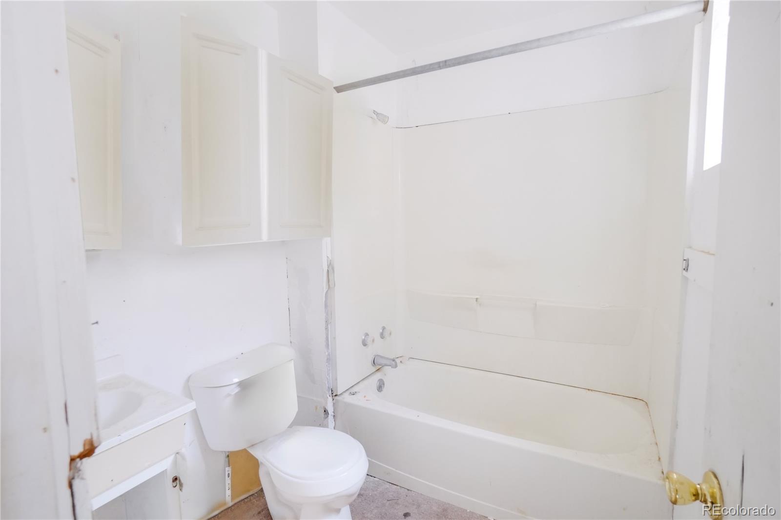 MLS Image #13 for 210  beech street,trinidad, Colorado