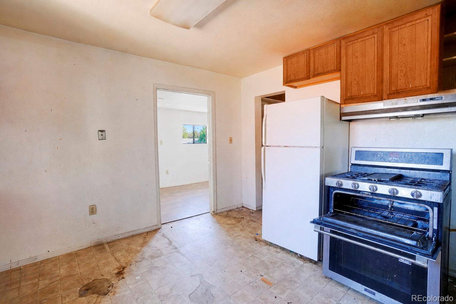 MLS Image #9 for 210  beech street,trinidad, Colorado