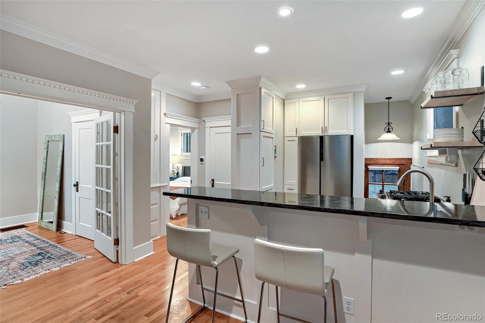 MLS Image #10 for 310 s williams street,denver, Colorado