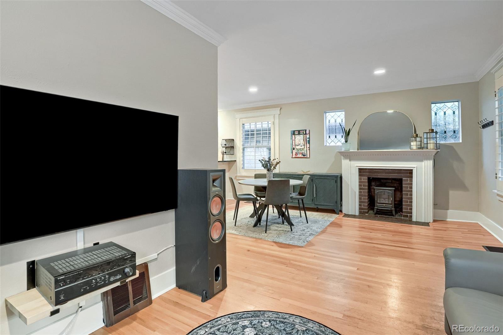 MLS Image #6 for 310 s williams street,denver, Colorado