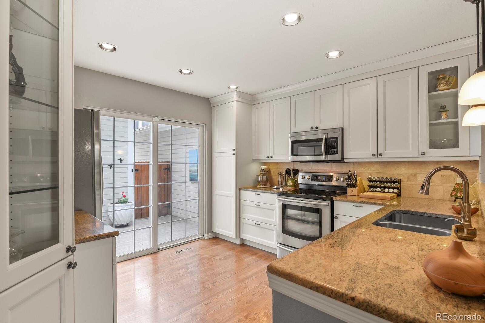 MLS Image #10 for 8300 e fairmount drive cc103,denver, Colorado