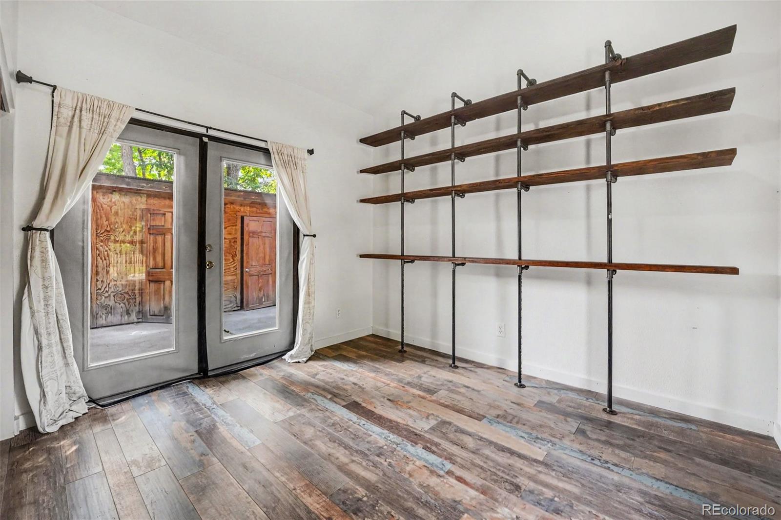 MLS Image #6 for 815  arapahoe street,golden, Colorado