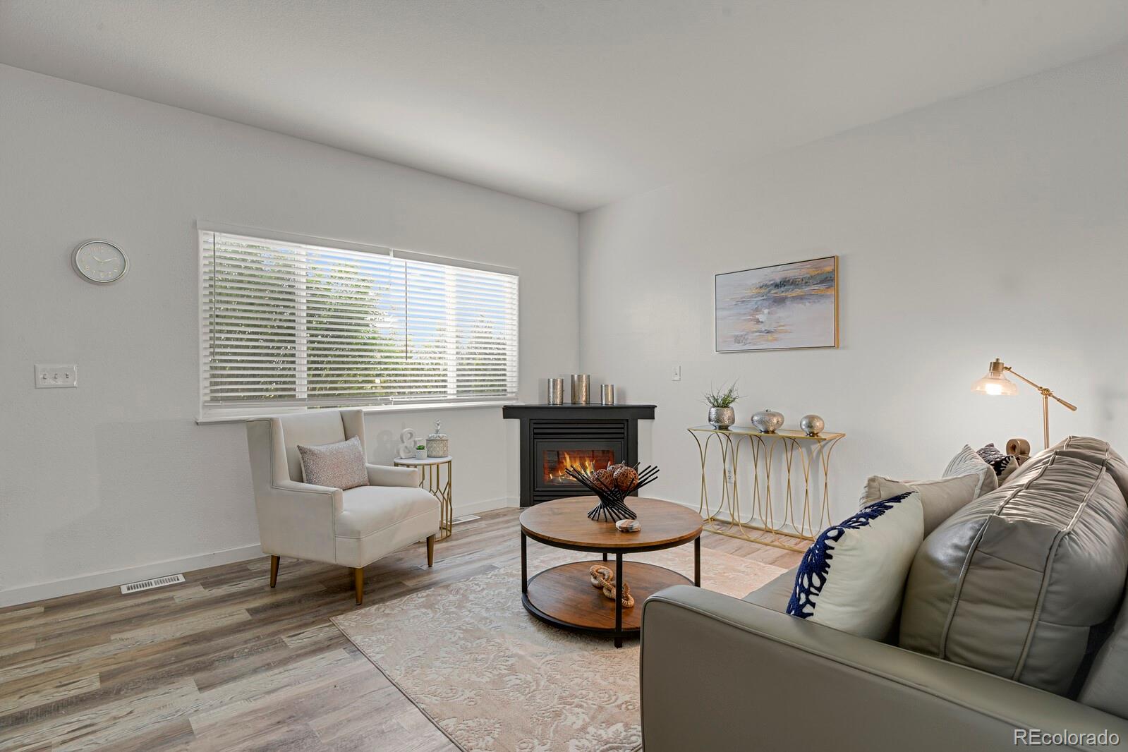 MLS Image #3 for 2642  devonshire court,denver, Colorado