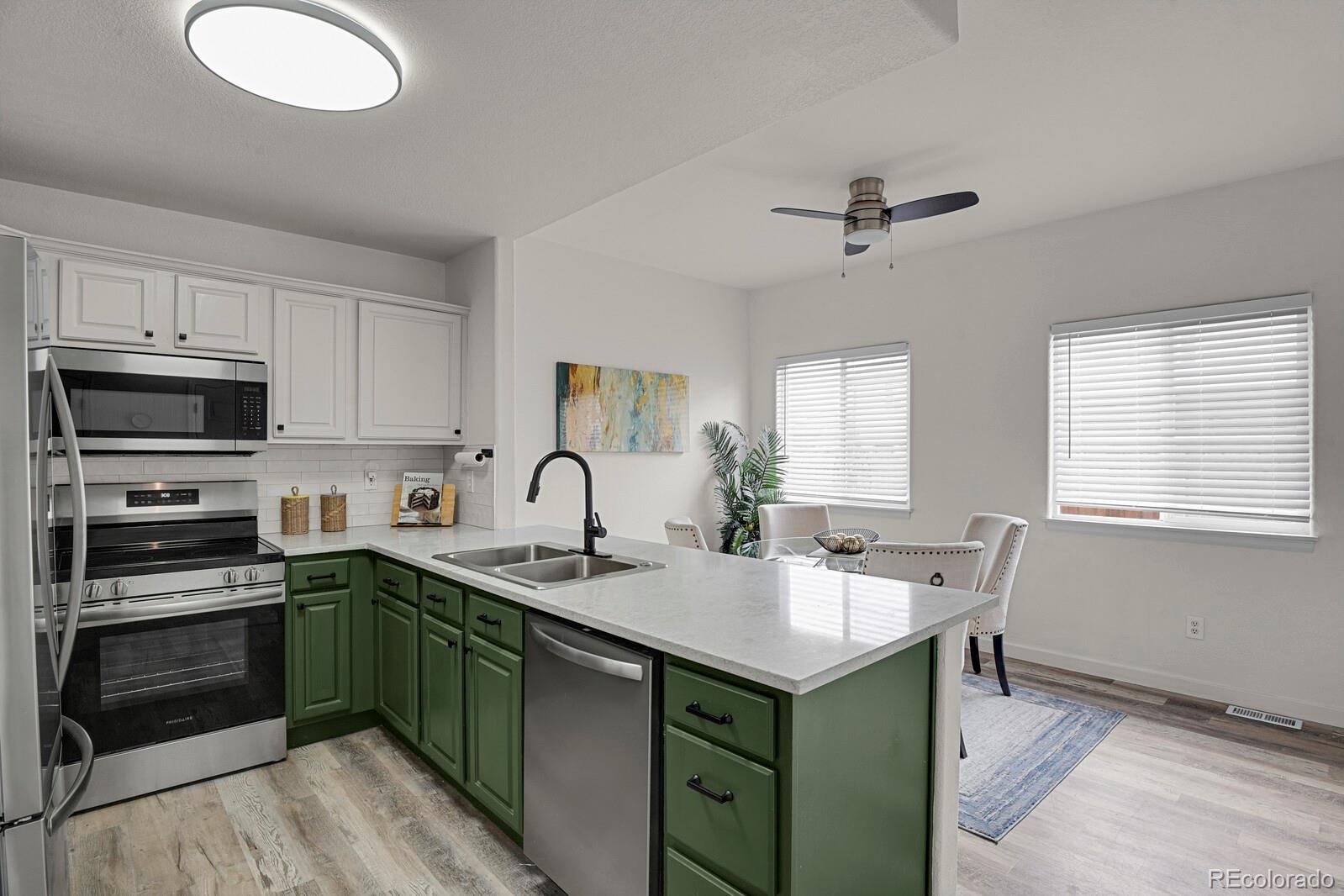 MLS Image #5 for 2642  devonshire court,denver, Colorado