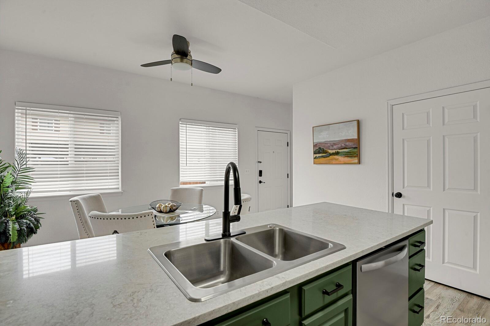 MLS Image #8 for 2642  devonshire court,denver, Colorado