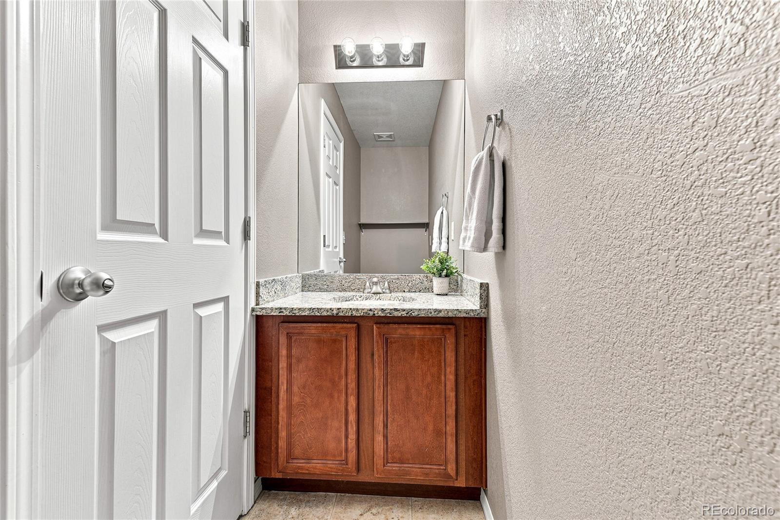 MLS Image #19 for 330  short drive,dacono, Colorado