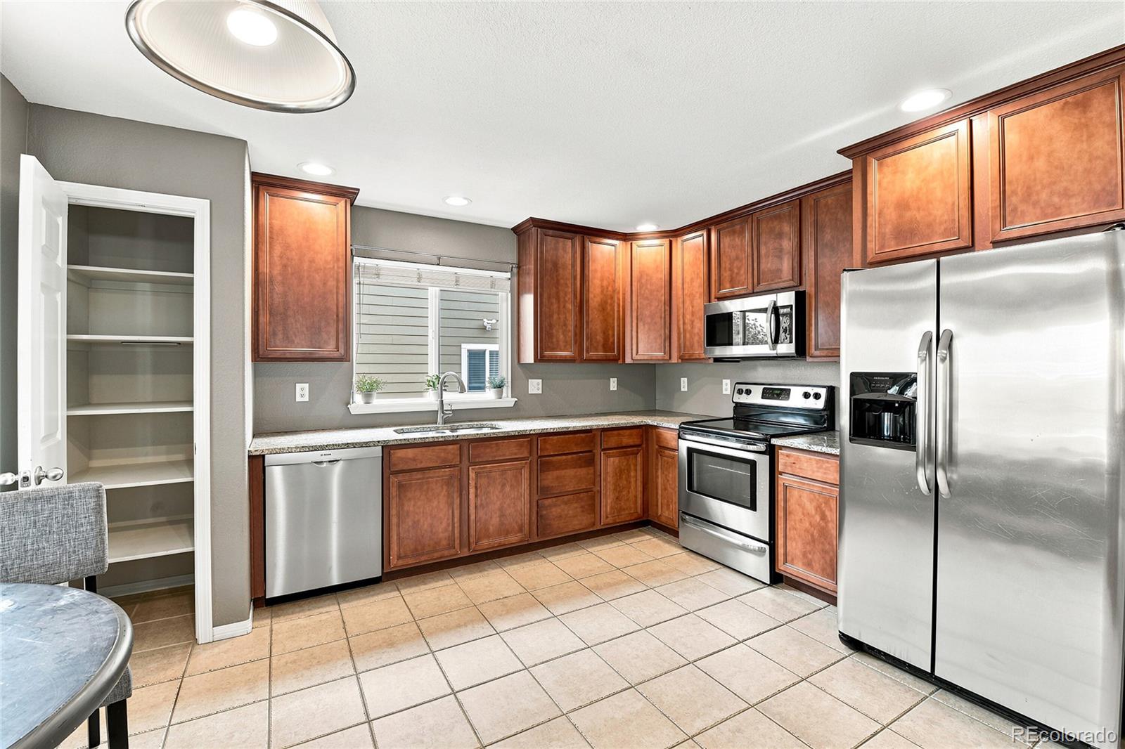 MLS Image #9 for 330  short drive,dacono, Colorado