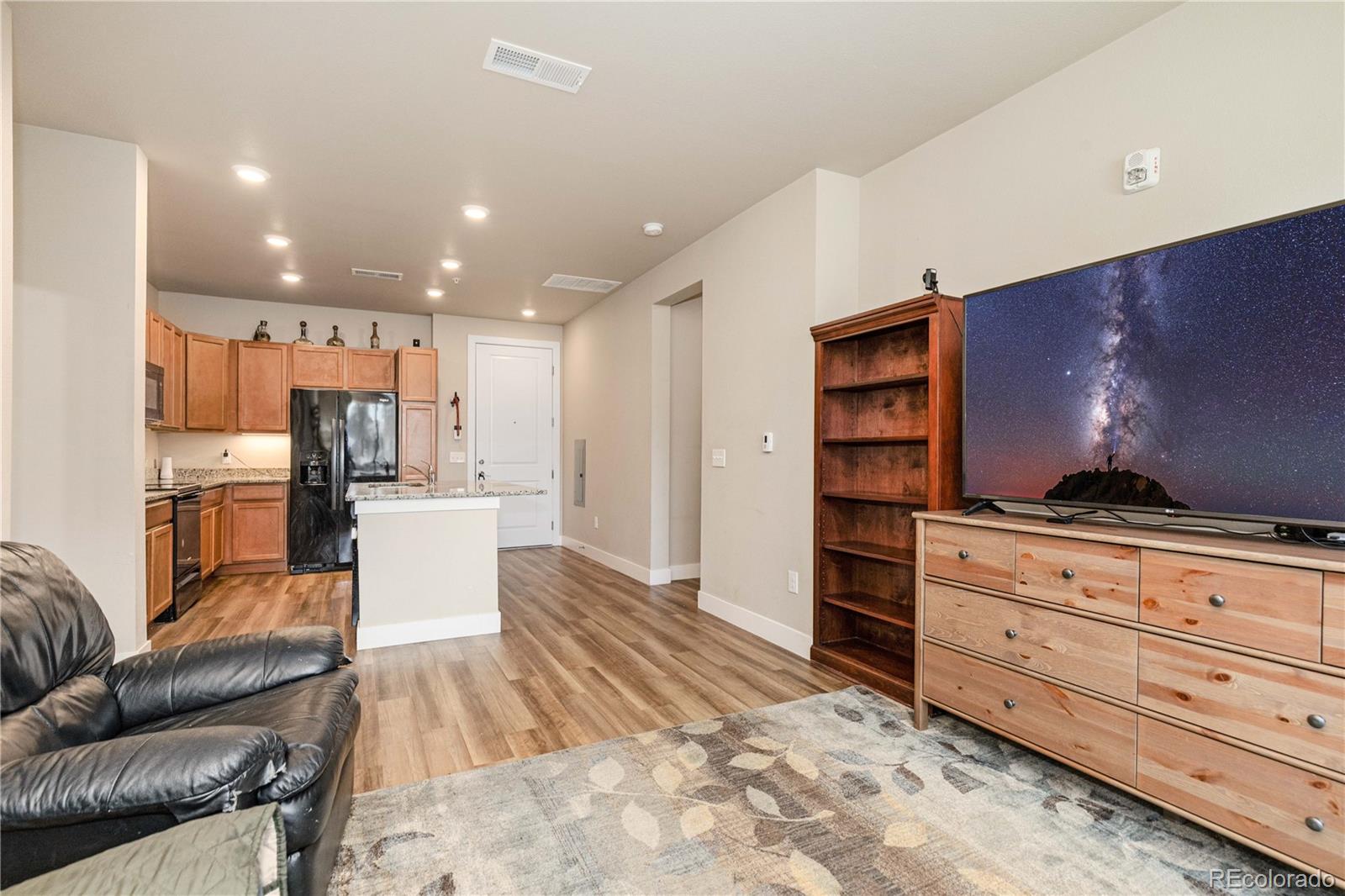 MLS Image #11 for 14341 e tennessee avenue,aurora, Colorado