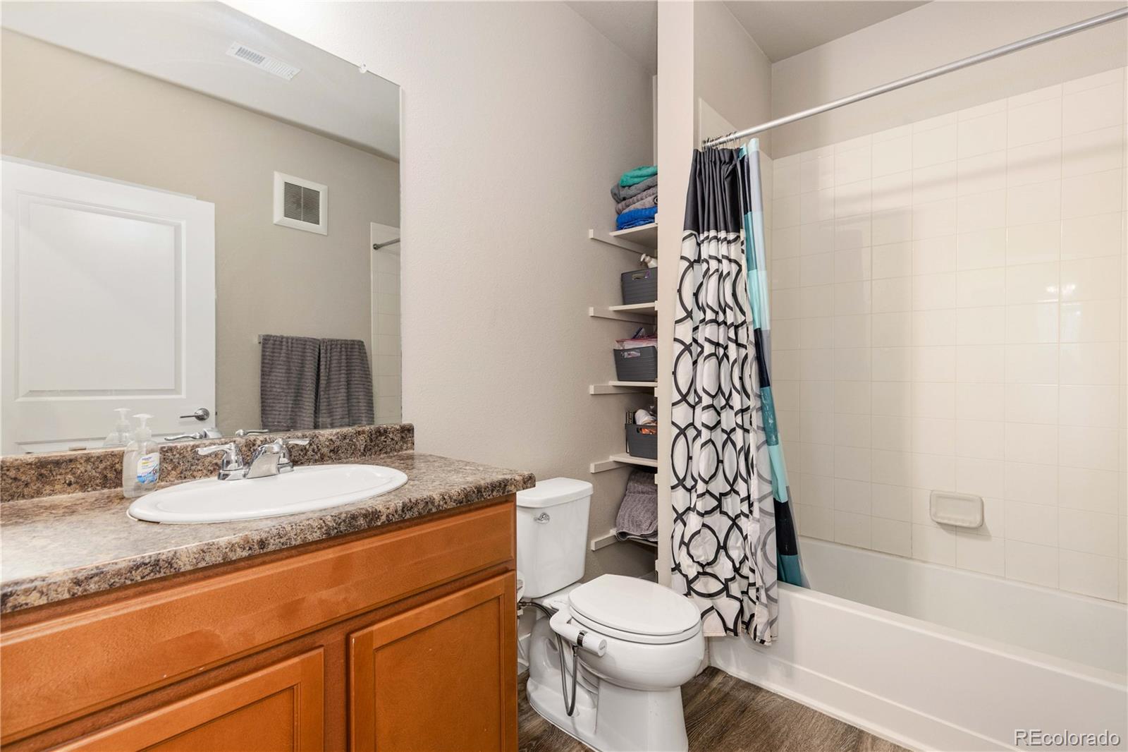 MLS Image #17 for 14341 e tennessee avenue,aurora, Colorado