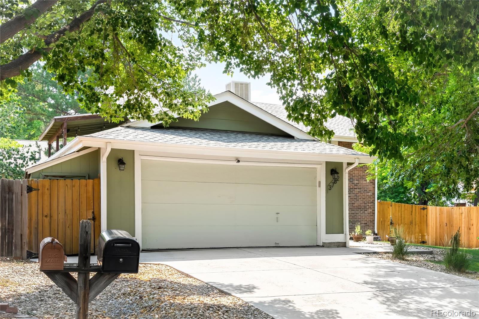 MLS Image #29 for 3782 s ceylon way,aurora, Colorado