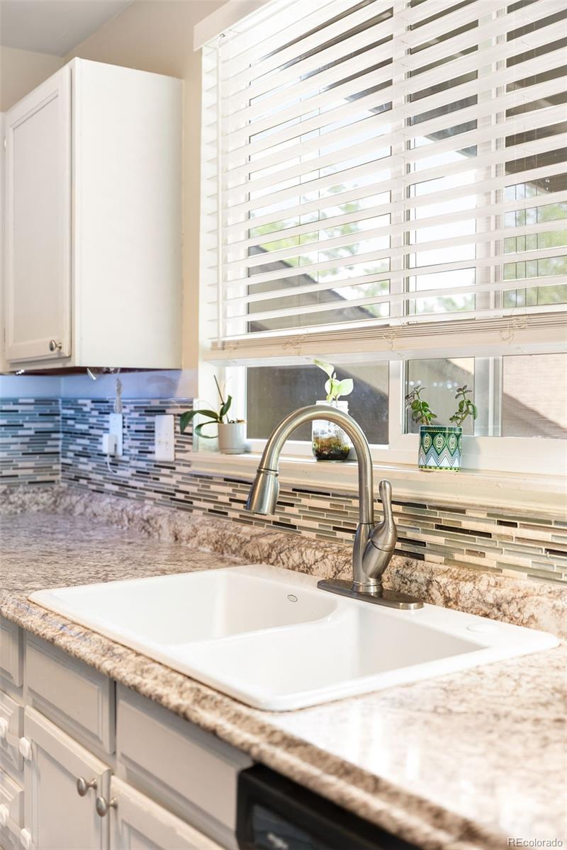 MLS Image #8 for 3782 s ceylon way,aurora, Colorado