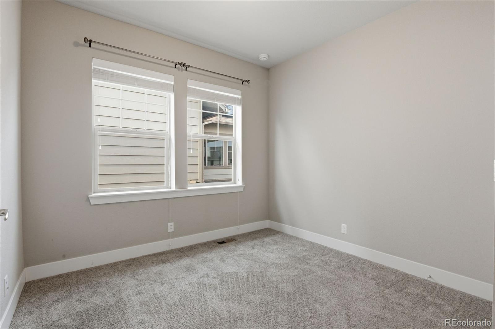 MLS Image #16 for 4958  verbena street,denver, Colorado