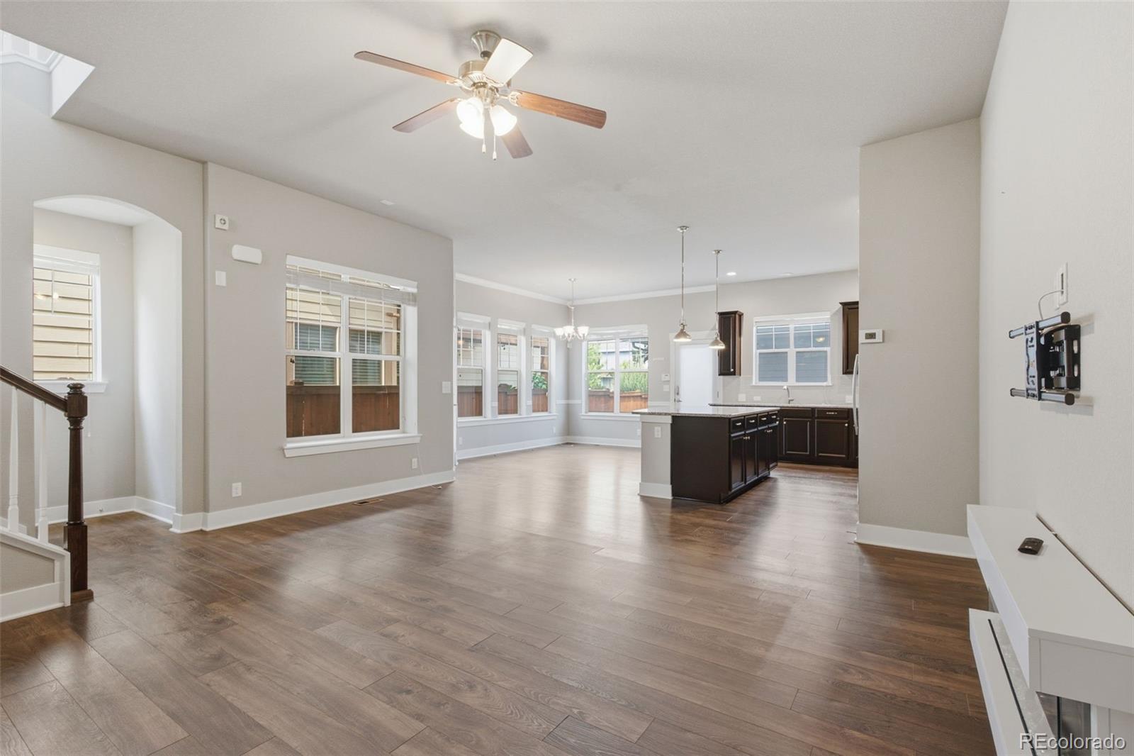MLS Image #5 for 4958  verbena street,denver, Colorado