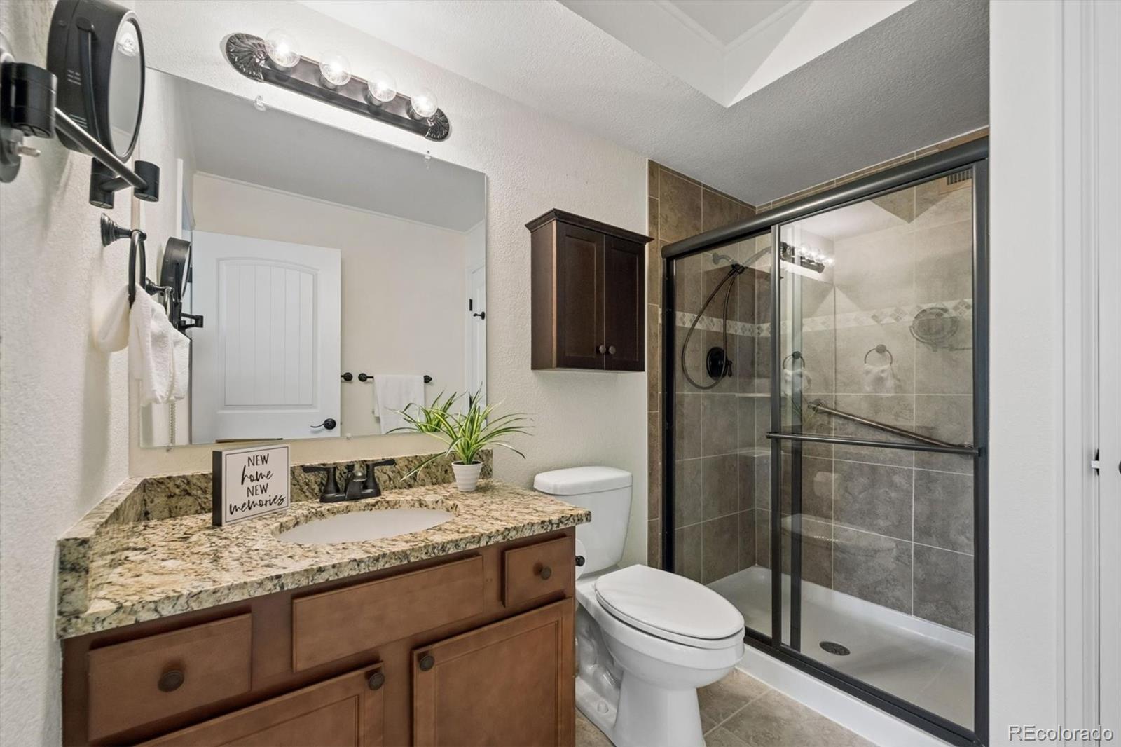 MLS Image #11 for 615 s alton way,denver, Colorado