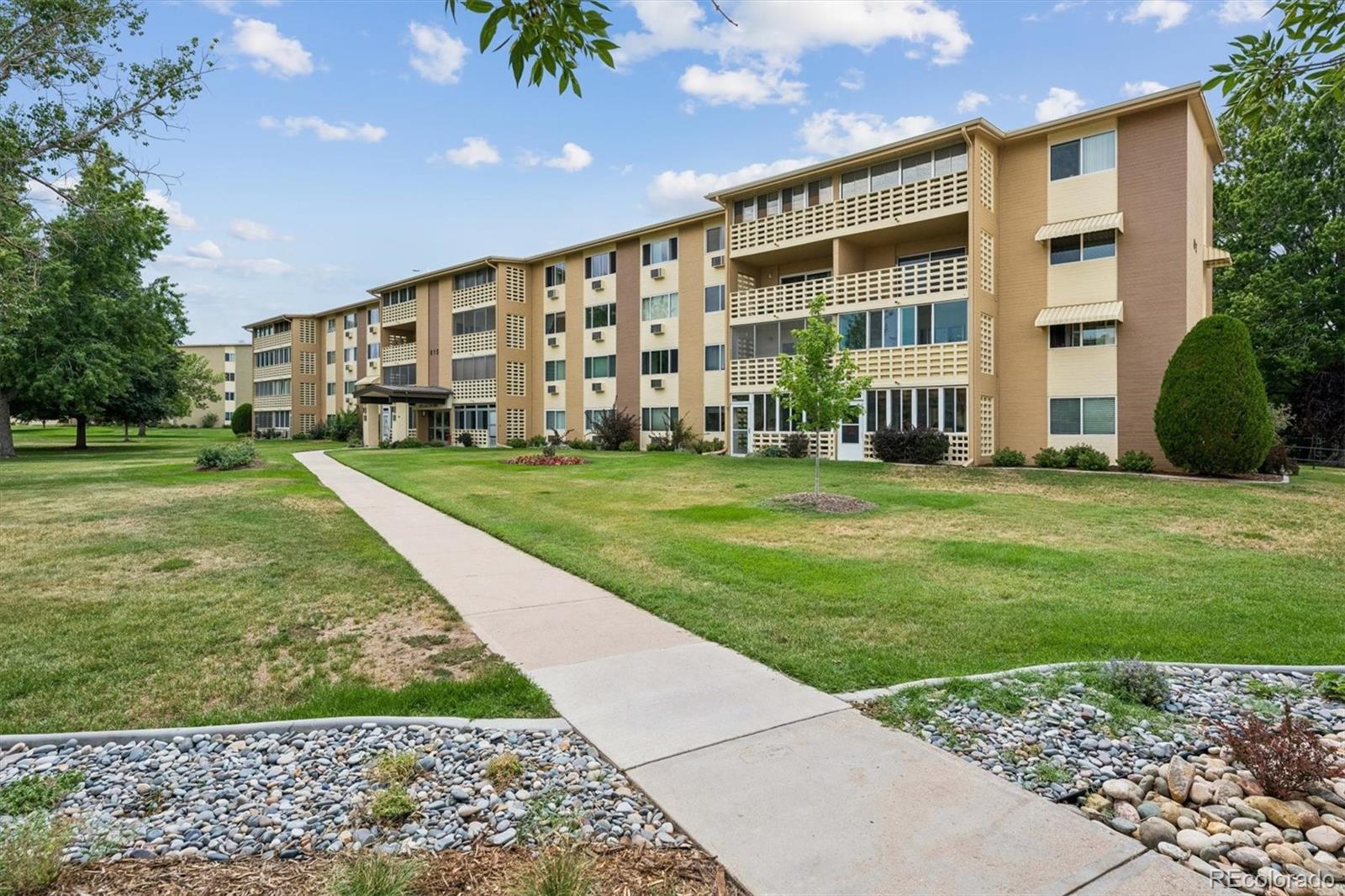 MLS Image #22 for 615 s alton way,denver, Colorado