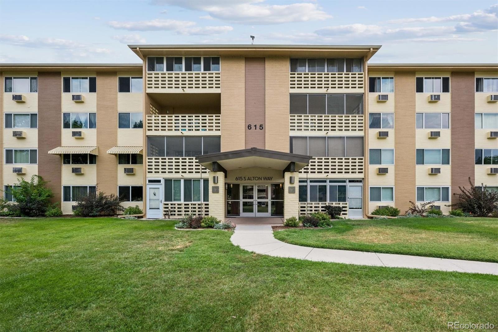 MLS Image #23 for 615 s alton way,denver, Colorado