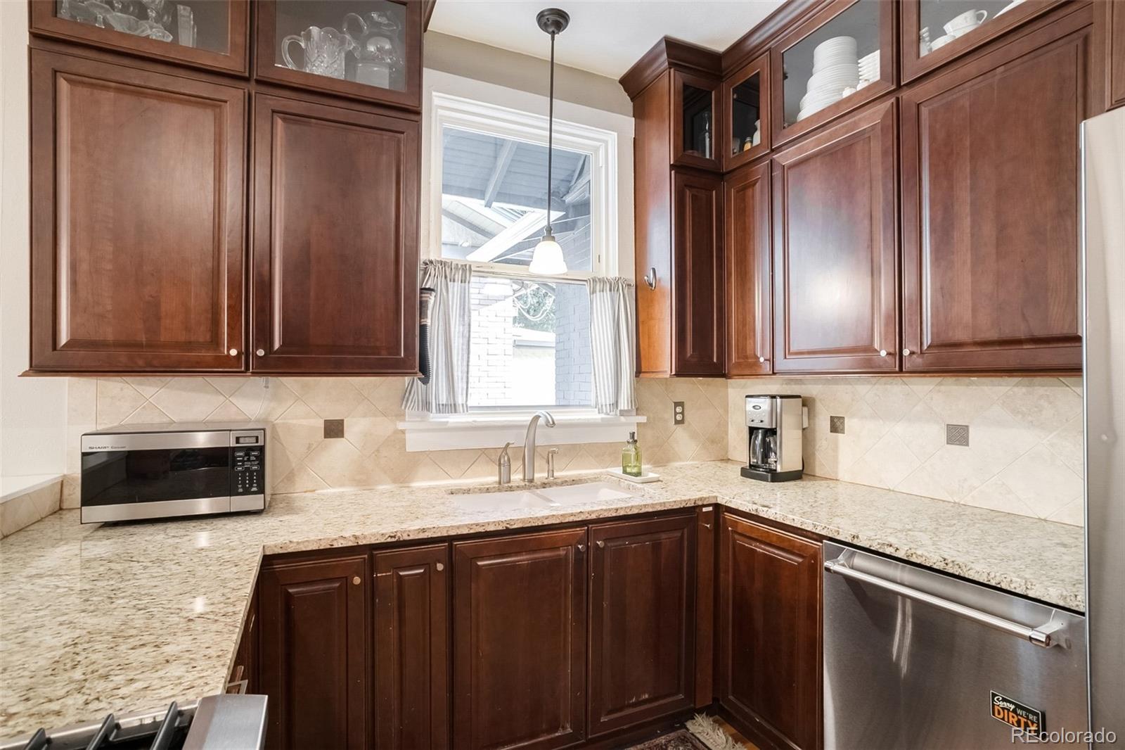 MLS Image #15 for 2621 n elm street,denver, Colorado