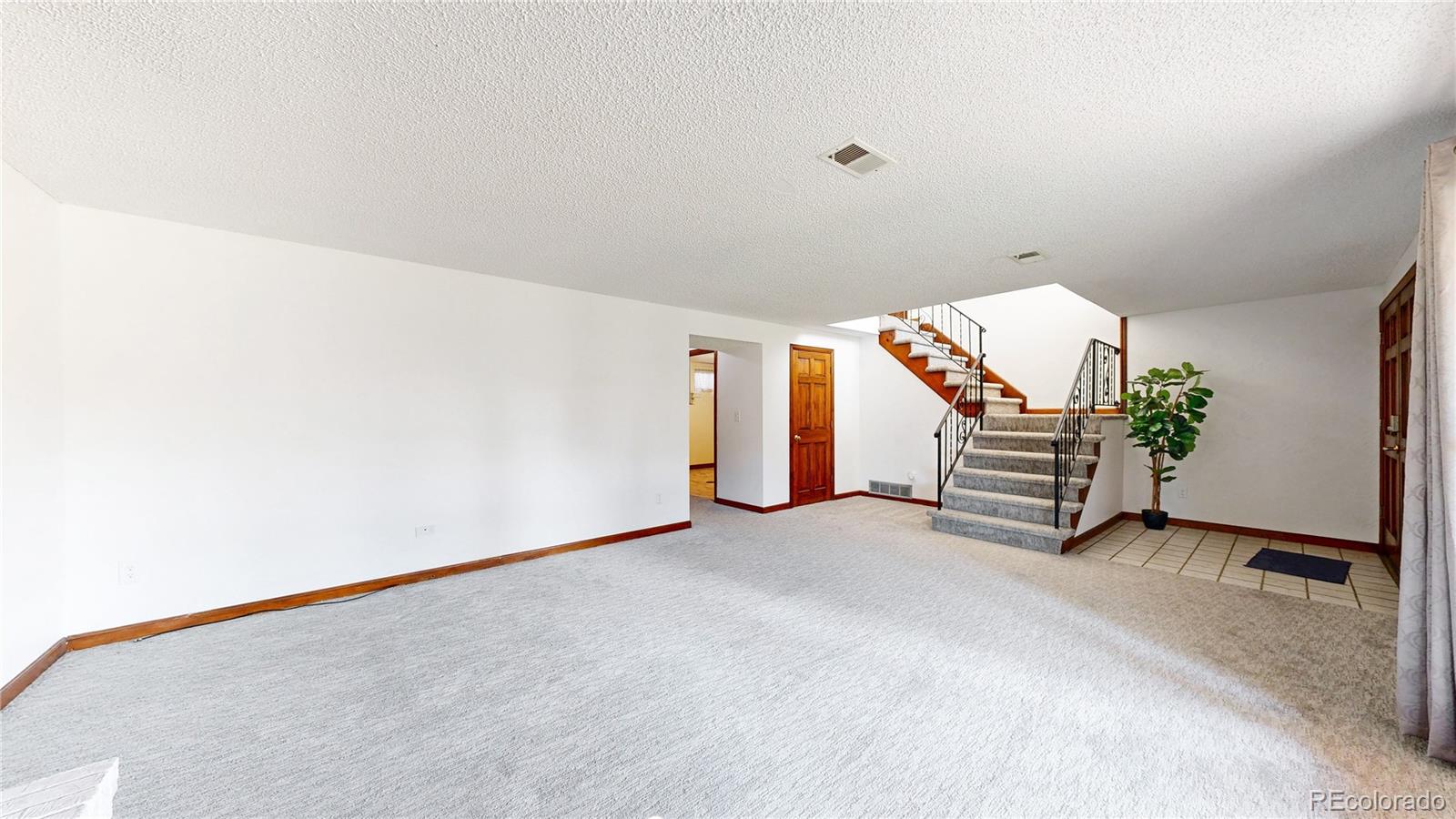 MLS Image #29 for 10453 w arkansas drive,denver, Colorado