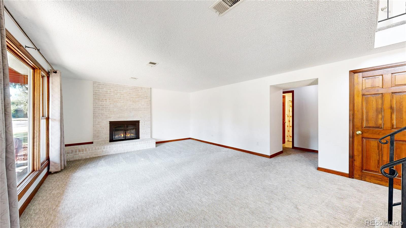 MLS Image #6 for 10453 w arkansas drive,denver, Colorado