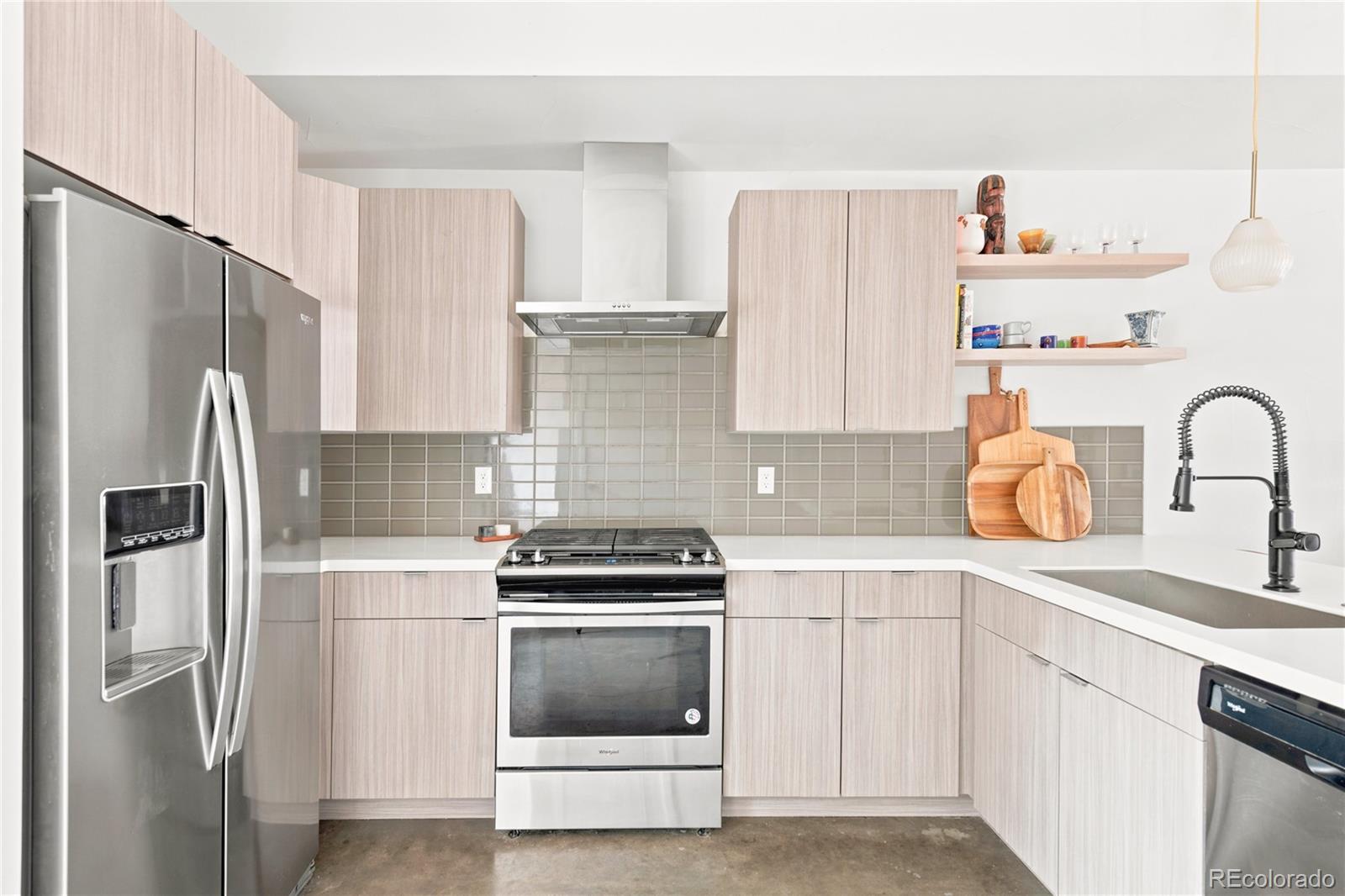 MLS Image #11 for 3180 e 33rd avenue,denver, Colorado