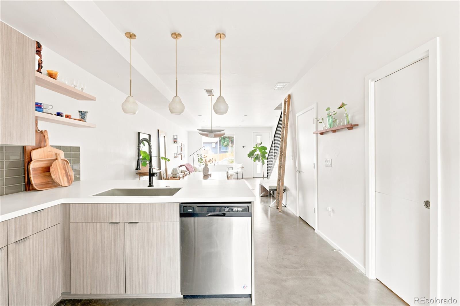 MLS Image #12 for 3180 e 33rd avenue,denver, Colorado