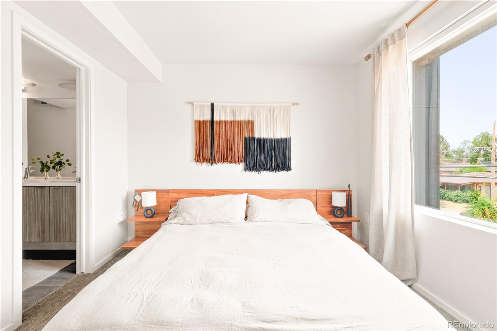 MLS Image #16 for 3180 e 33rd avenue,denver, Colorado
