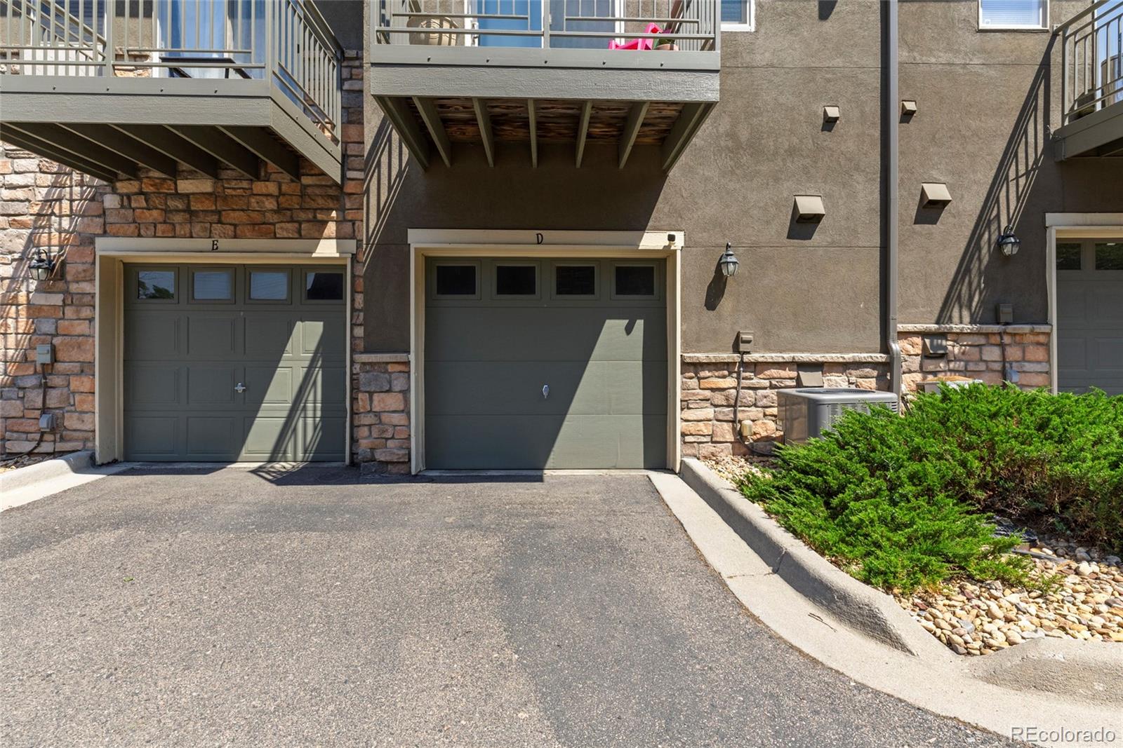 MLS Image #1 for 18727 e yale circle,aurora, Colorado