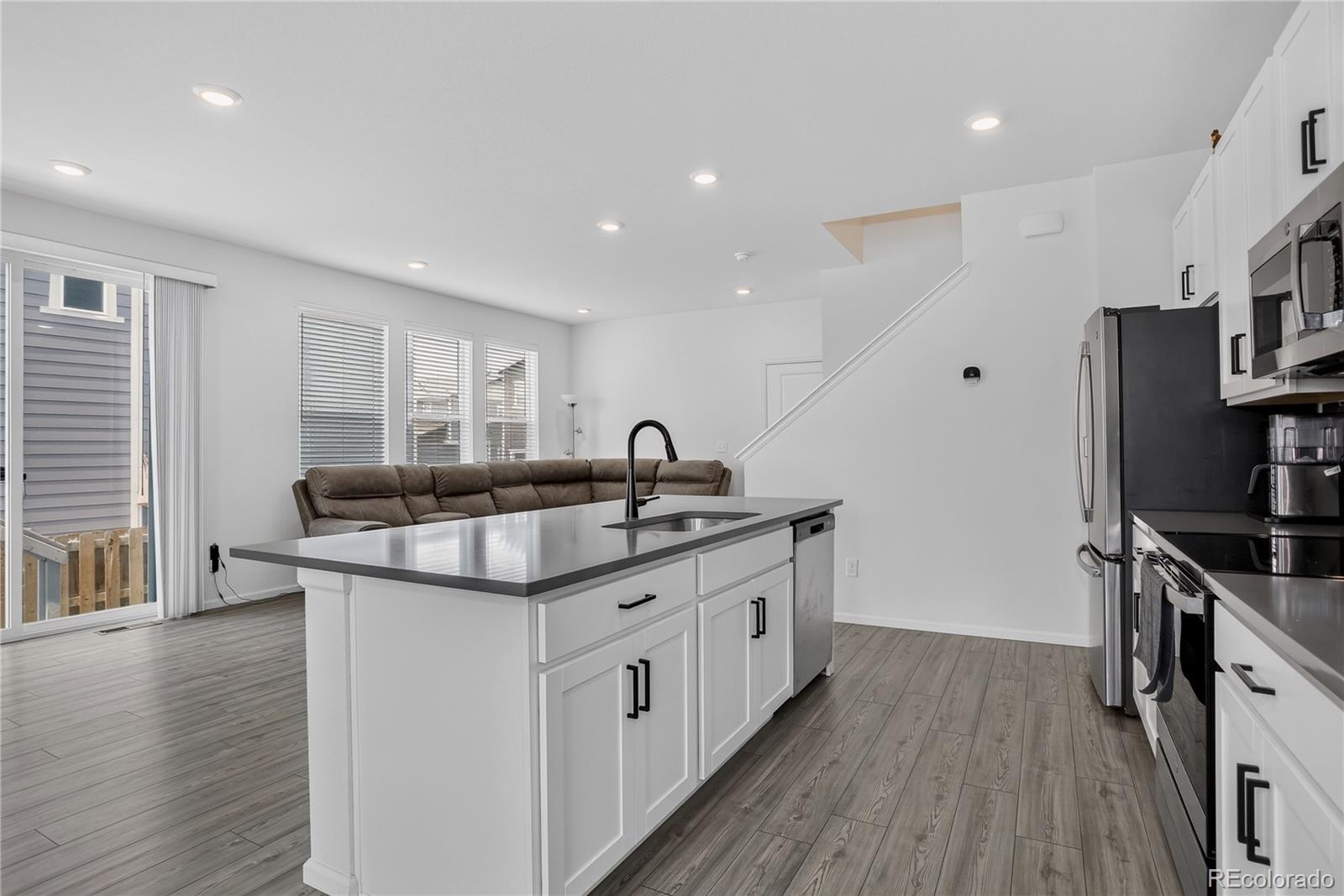 MLS Image #3 for 13537 e 110th drive,commerce city, Colorado