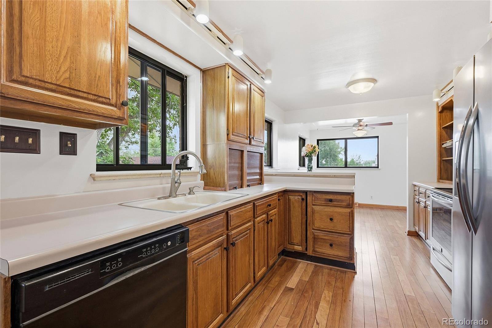 MLS Image #9 for 2140  carr street,denver, Colorado